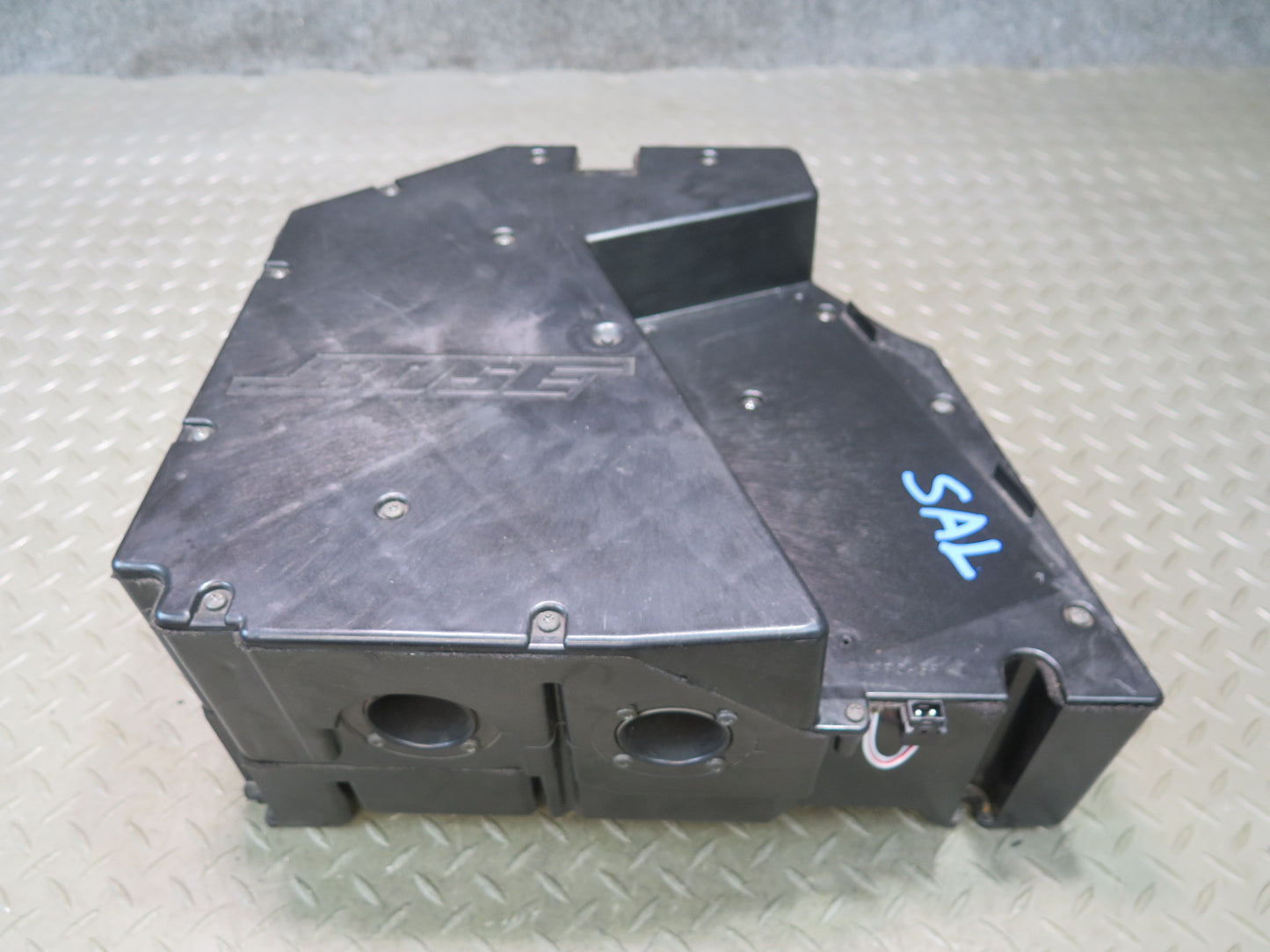 98-02 Mercedes R129 SL500 SL600 Rear Bose Subwoofer Speaker Box 1298205502 OEM