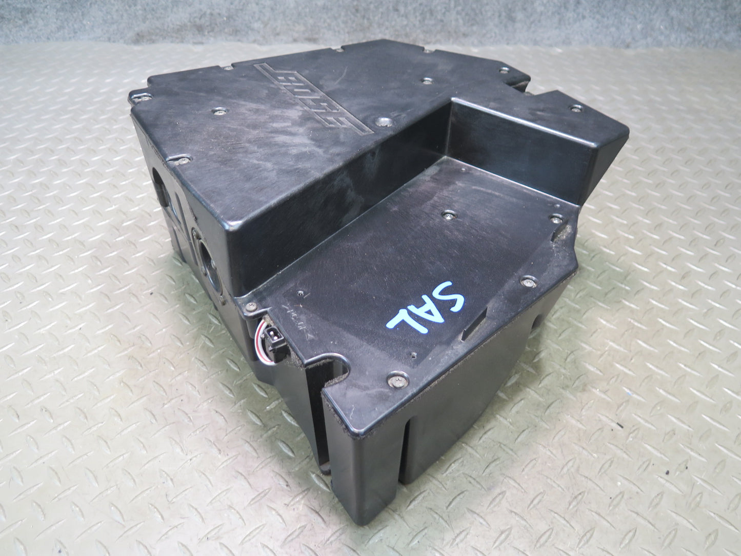 98-02 Mercedes R129 SL500 SL600 Rear Bose Subwoofer Speaker Box 1298205502 OEM