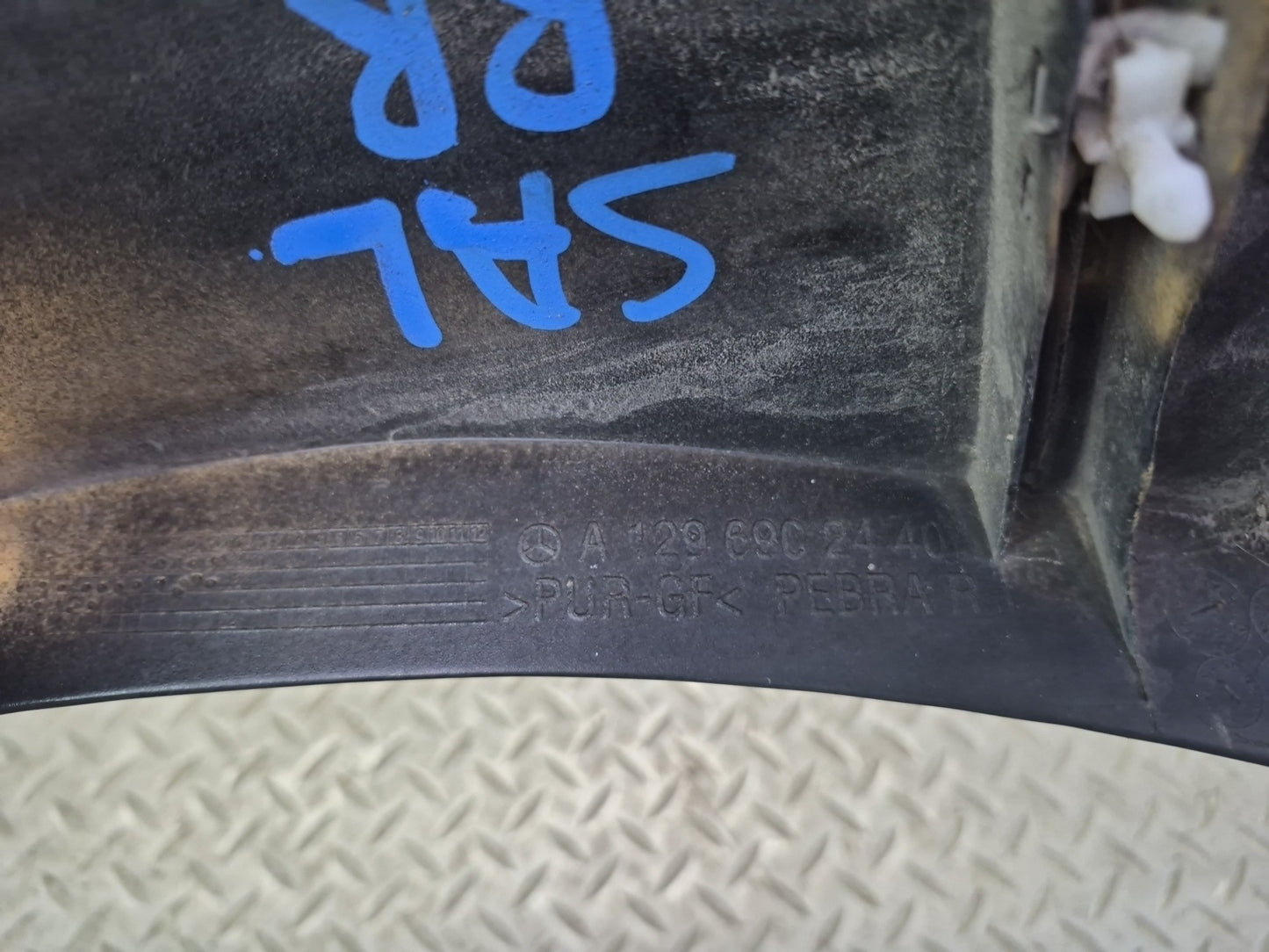 94-02 Mercedes R129 SL Rear Left Right Quarter Trim Molding Panel Set Black OEM