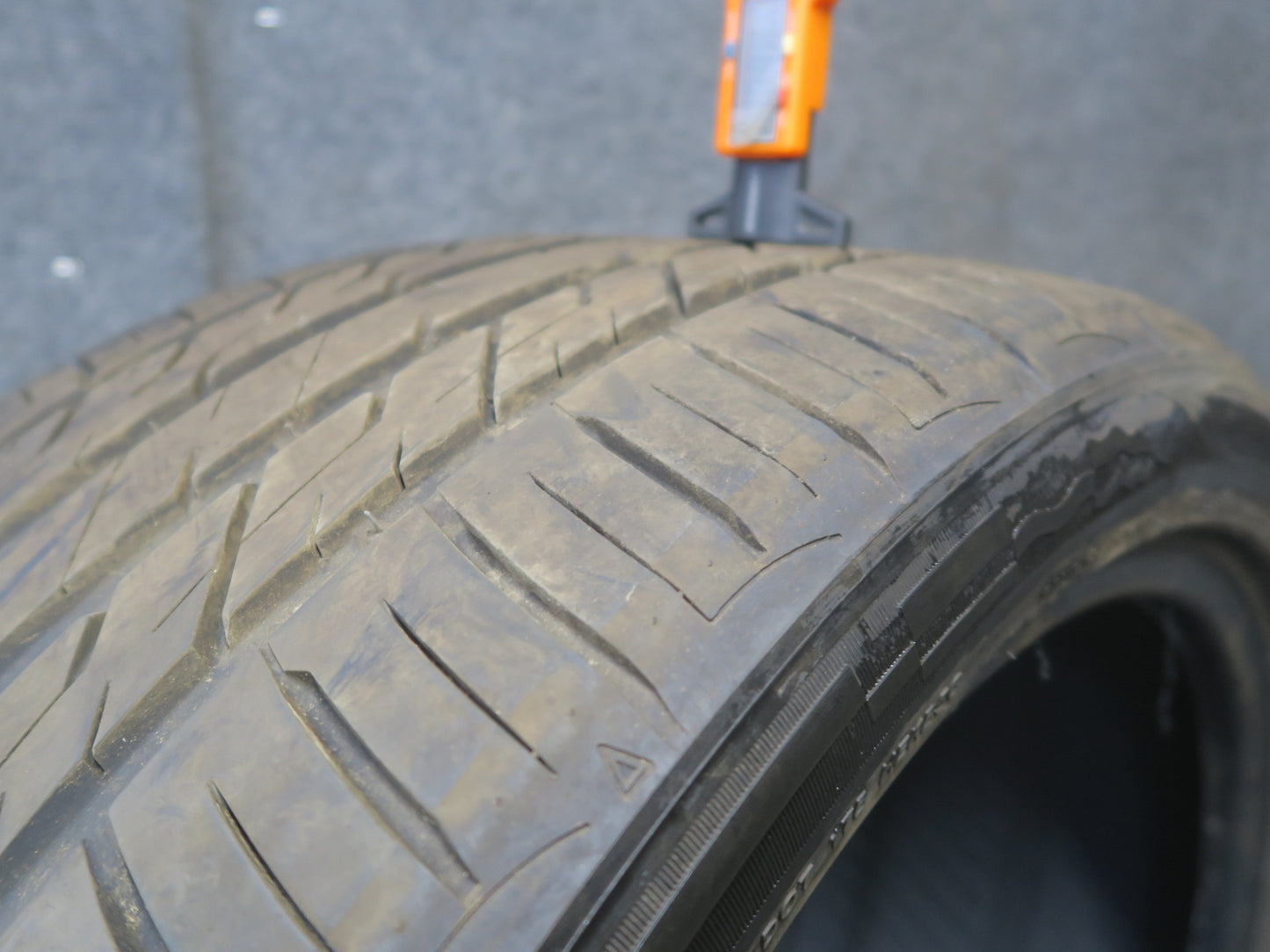 Set of 2 Arroyo Grand Sport A/S Tire 295/35 ZR21 107Y 1125 7/32 8/32 Tread