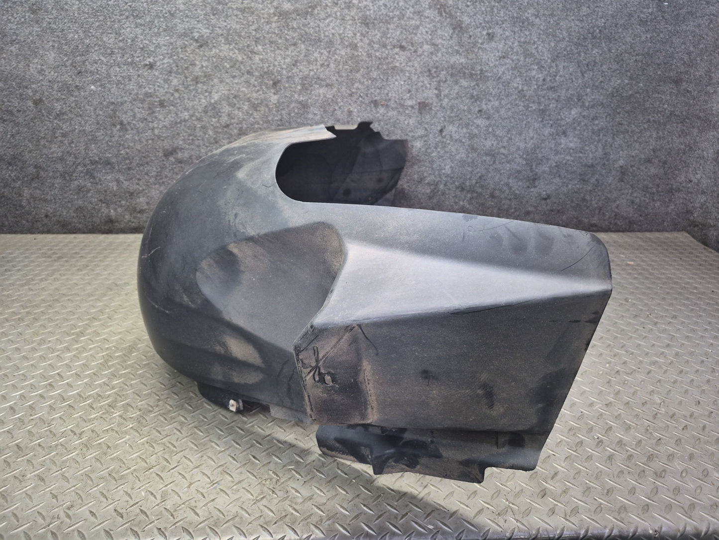 2003-2009 Hummer H2 Rear Left Wheel Fender Liner Splash Guard Shield 15111879