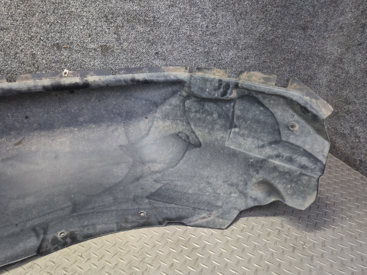 2003-2009 Hummer H2 Rear Right Wheel Fender Liner Splash Guard Shield 15111880