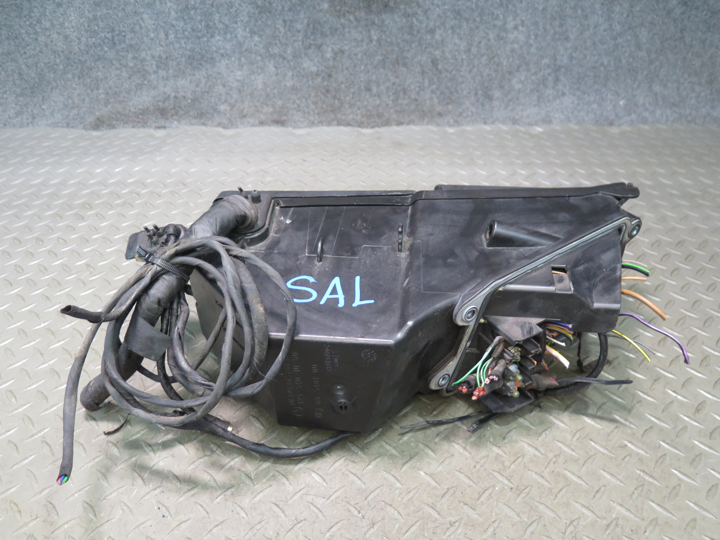96-02 Mercedes R129 SL500 Front Left Engine Fuse Relay Box 1295401050 OEM