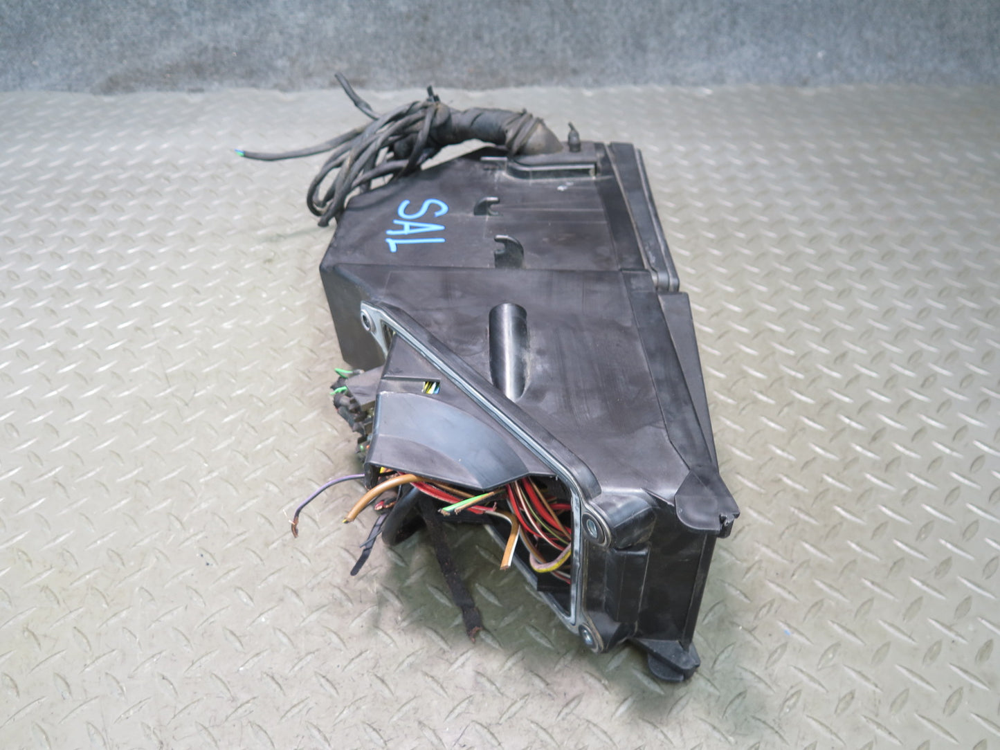 96-02 Mercedes R129 SL500 Front Left Engine Fuse Relay Box 1295401050 OEM