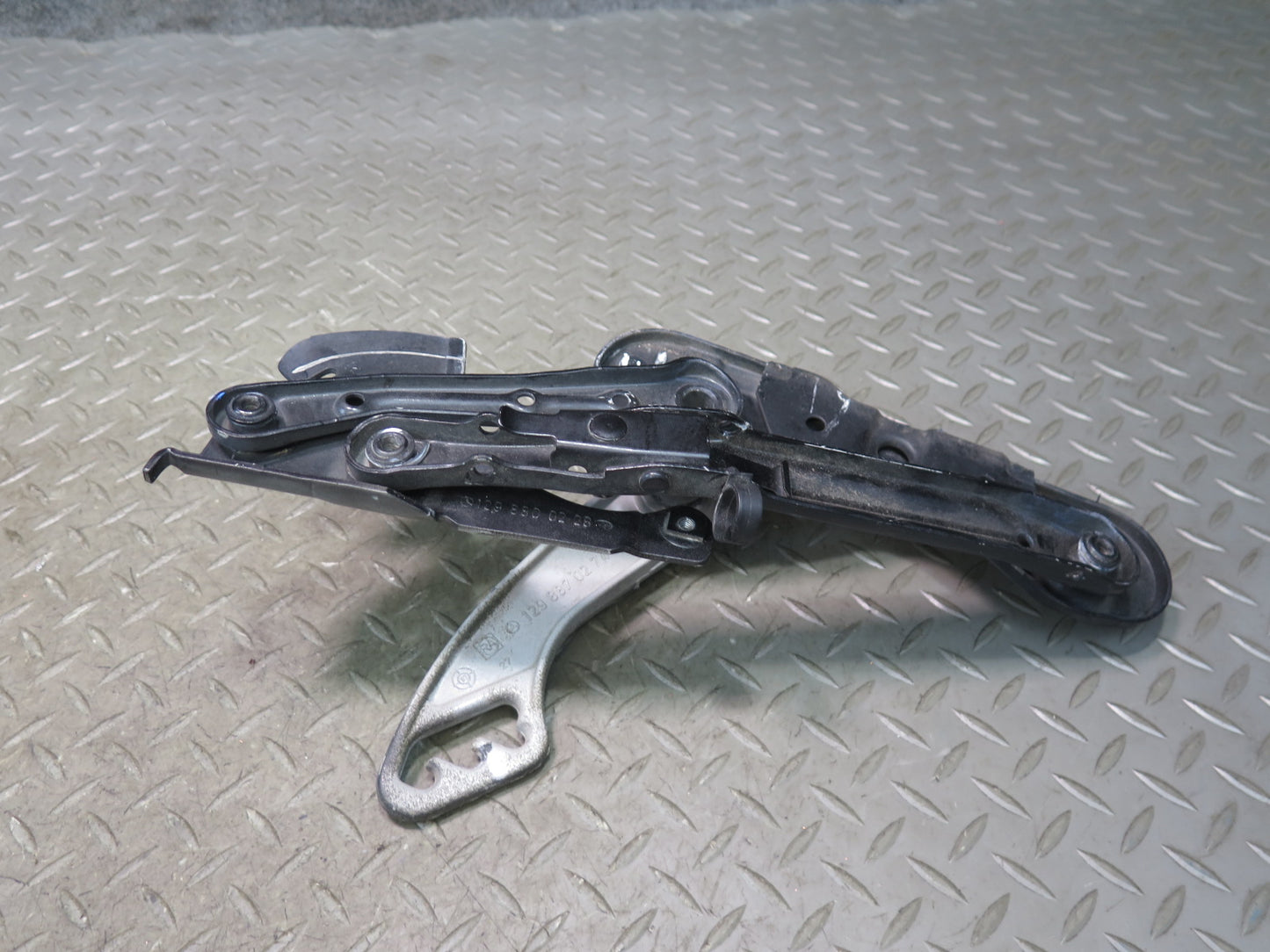 94-02 Mercedes R129 SL500 SL600 Set of 2 Front Left & Right Hood Hinge OEM