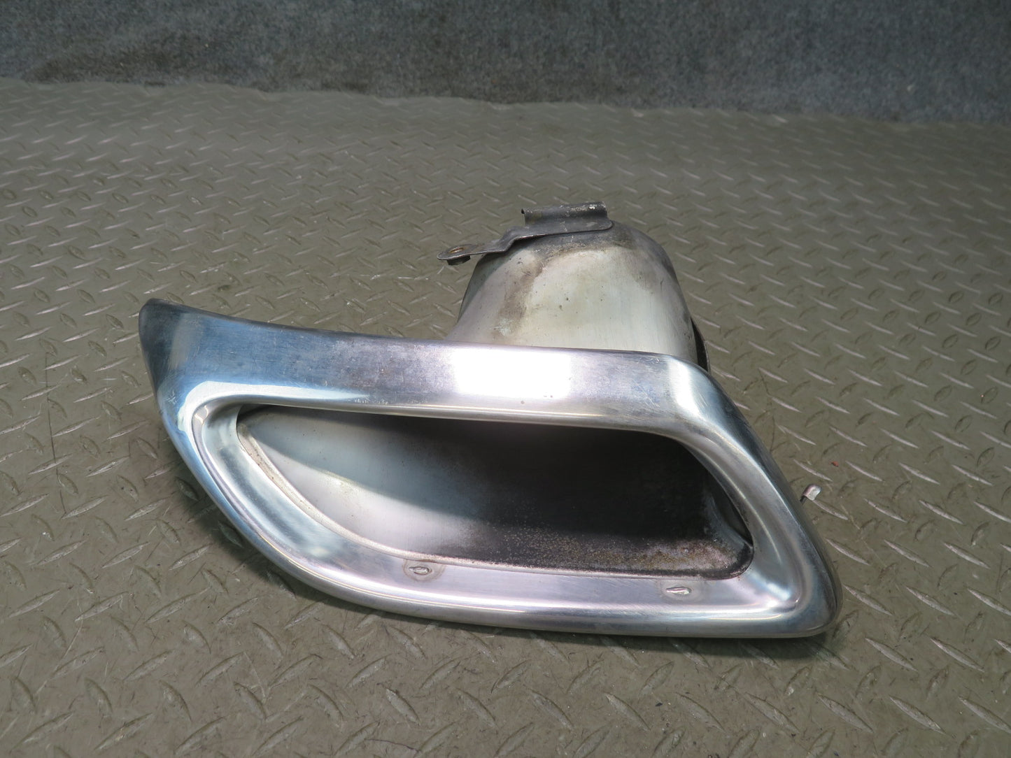 07-09 Lexus UVF46L LS600h LS460 Set of 2 Rear Left & Right Exhaust Tip OEM