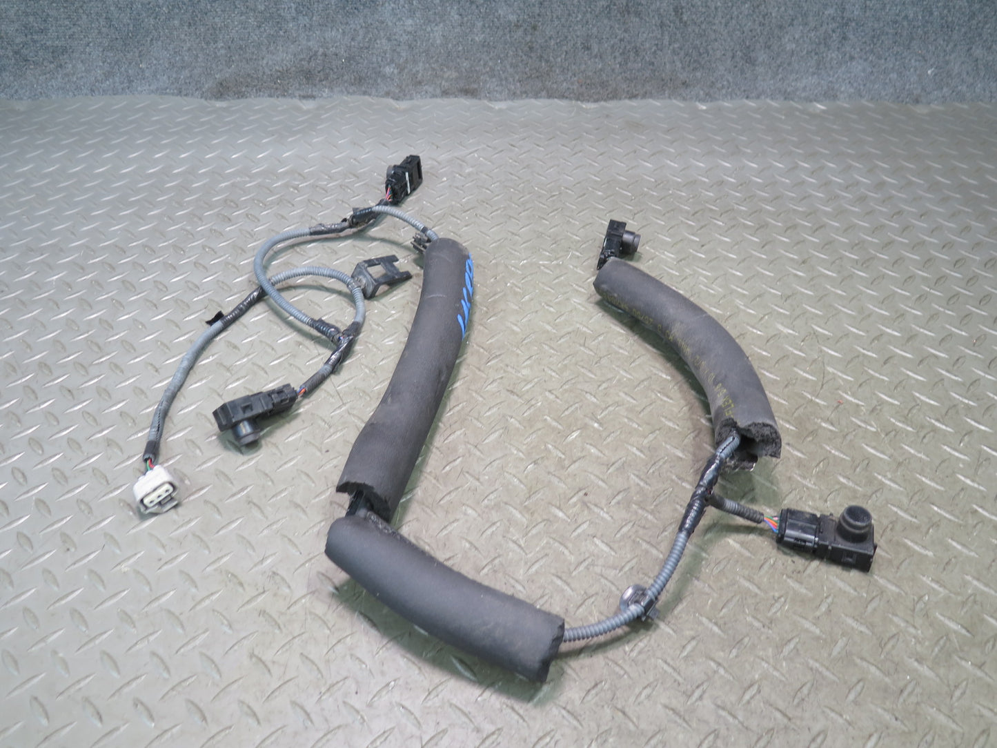 2008 Lexus UVF46 LS600h LS460 Rear Bumper PDC Parking Sensor Wiring Set OEM