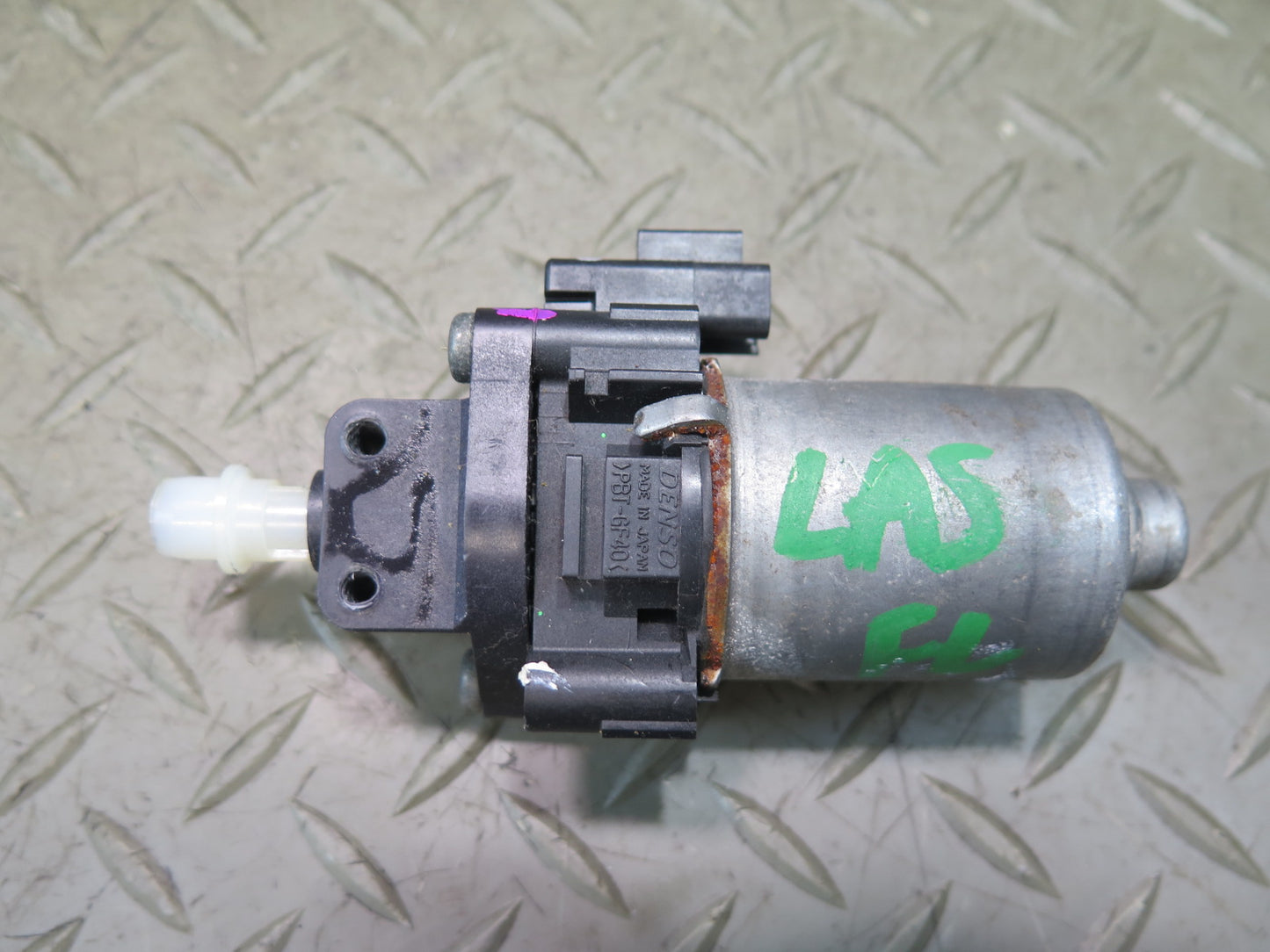 07-17 Lexus UVF46L LS600h LS460 Front Left Seat Adjust Control Motor Set OEM