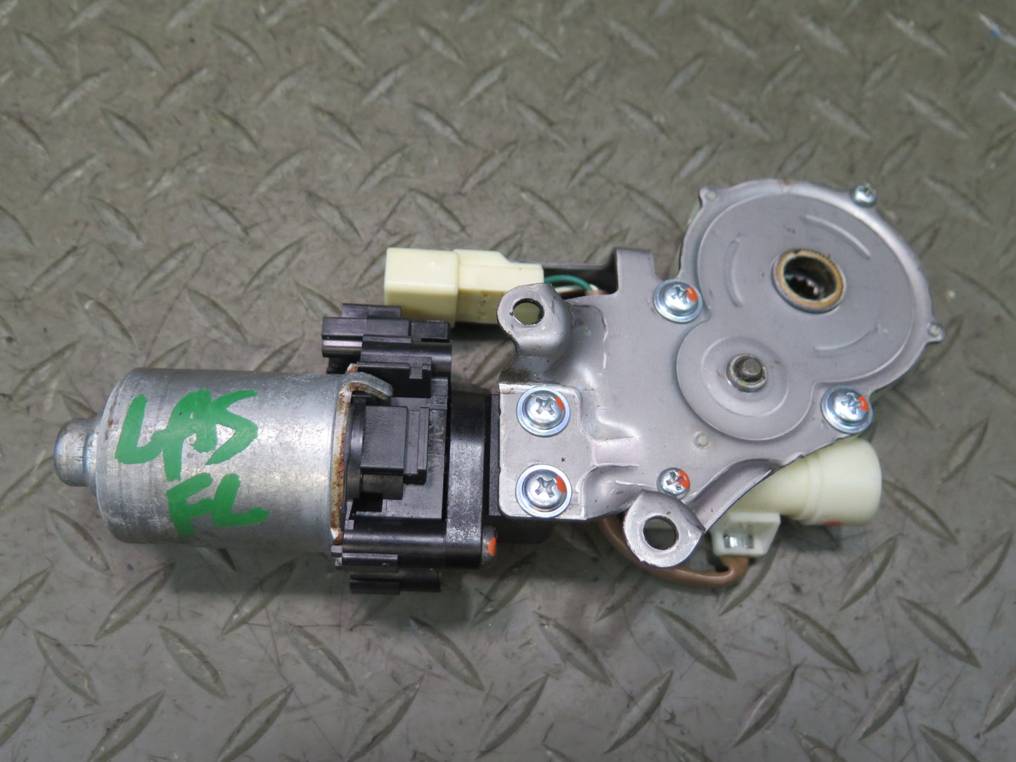 07-17 Lexus UVF46L LS600h LS460 Front Left Seat Adjust Control Motor Set OEM
