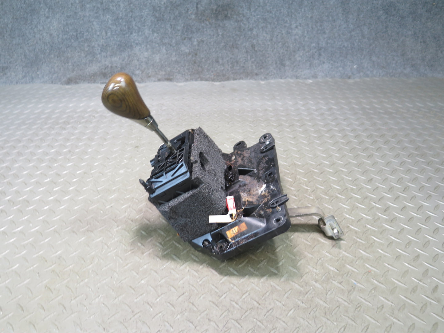 07-09 Lexus UVF46L LS600h LS460 A/T Automatic Transmission Shifter OEM