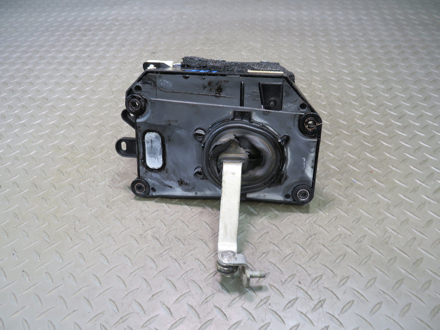 07-09 Lexus UVF46L LS600h LS460 A/T Automatic Transmission Shifter OEM
