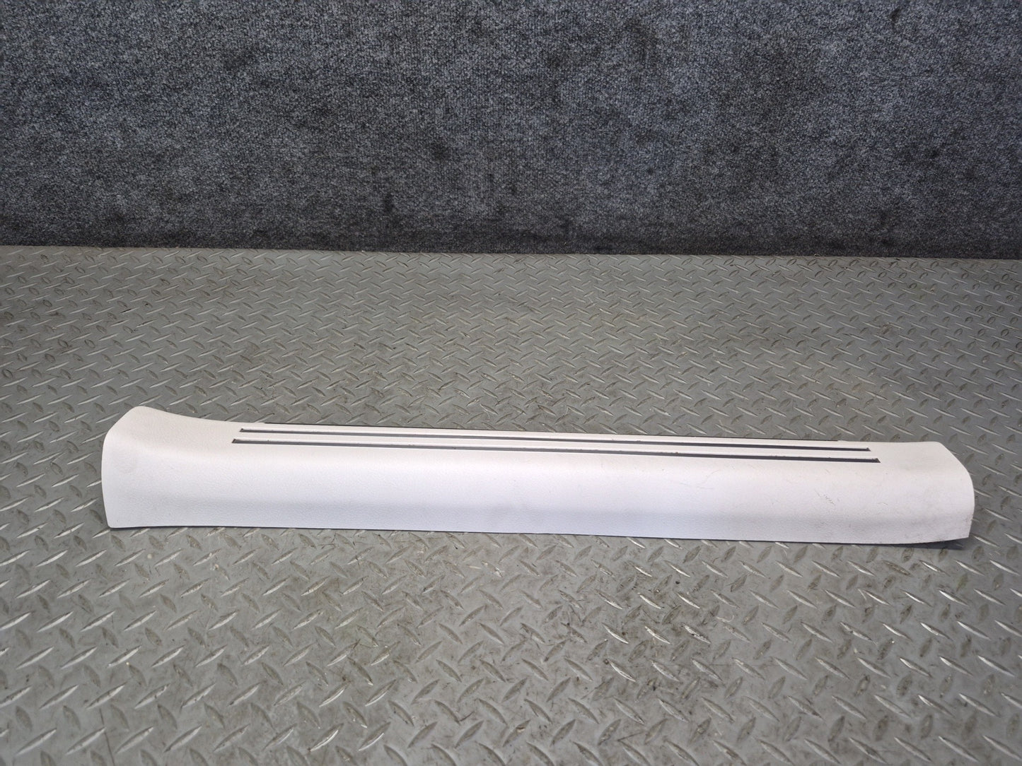 08-12 Lexus UVF46L LS600hL Set of 2 Front Door Scuff Sill Plate Trim Panel OEM