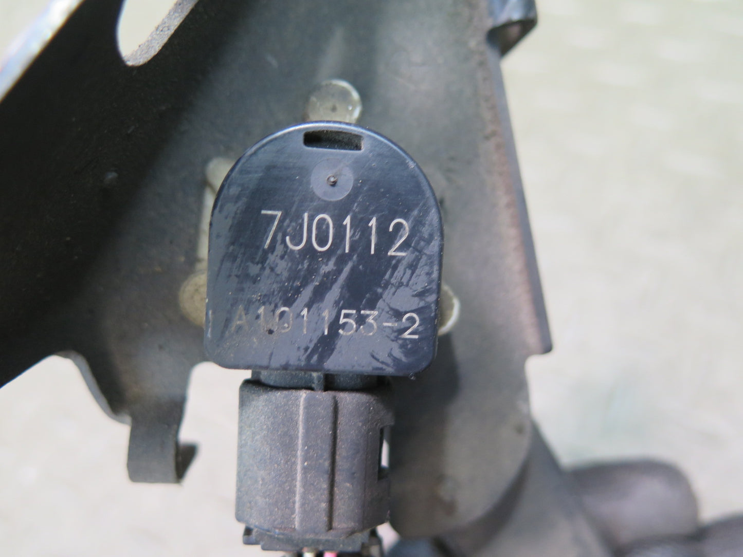 07-17 Lexus UVF46L LS600h LS460 Set of 2 Rear Suspension Height Level Sensor OEM