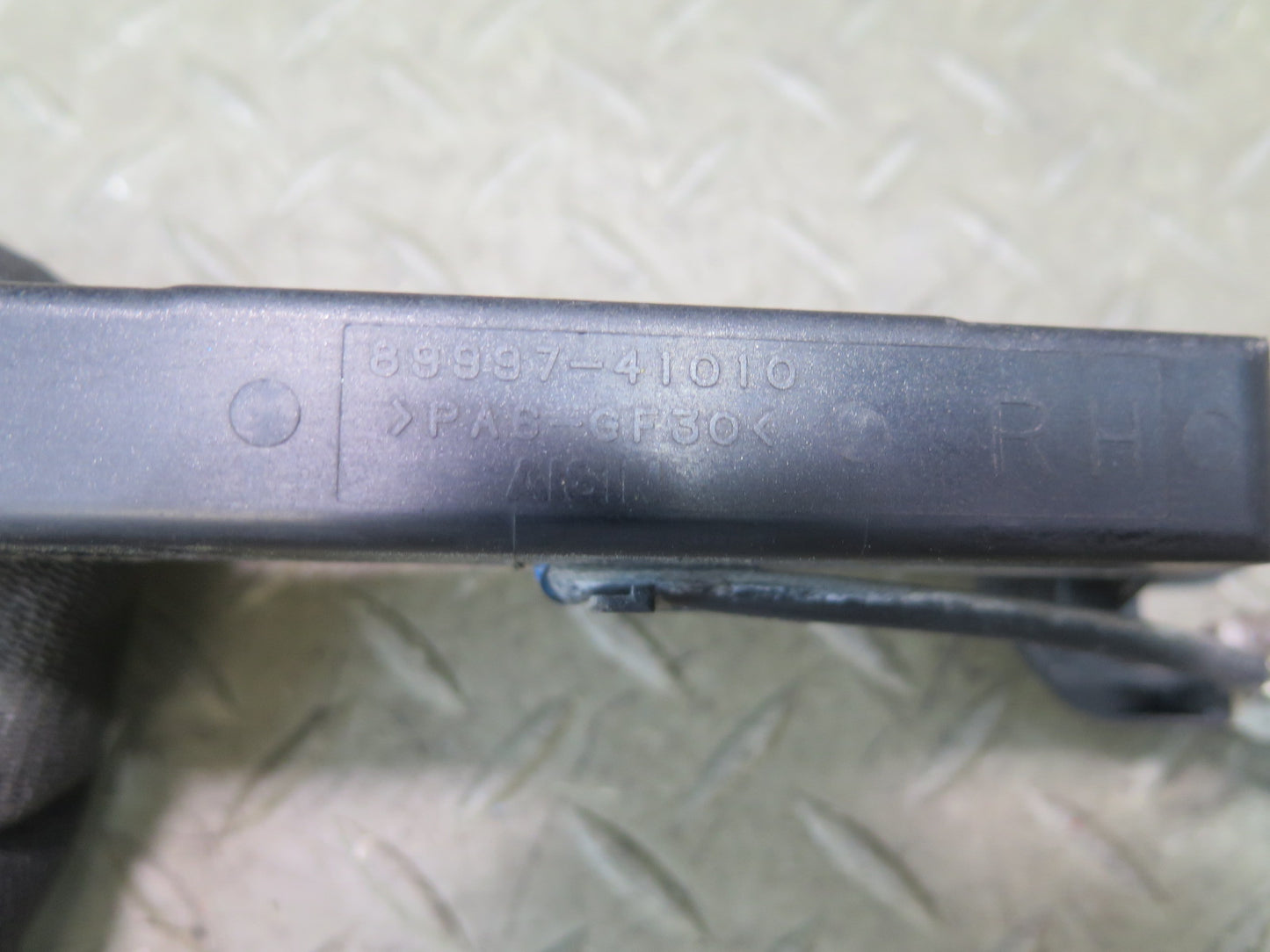 07-12 Lexus UVF46L LS600h LS460 Keyless Entry Antenna Sensor 89997-41010 OEM