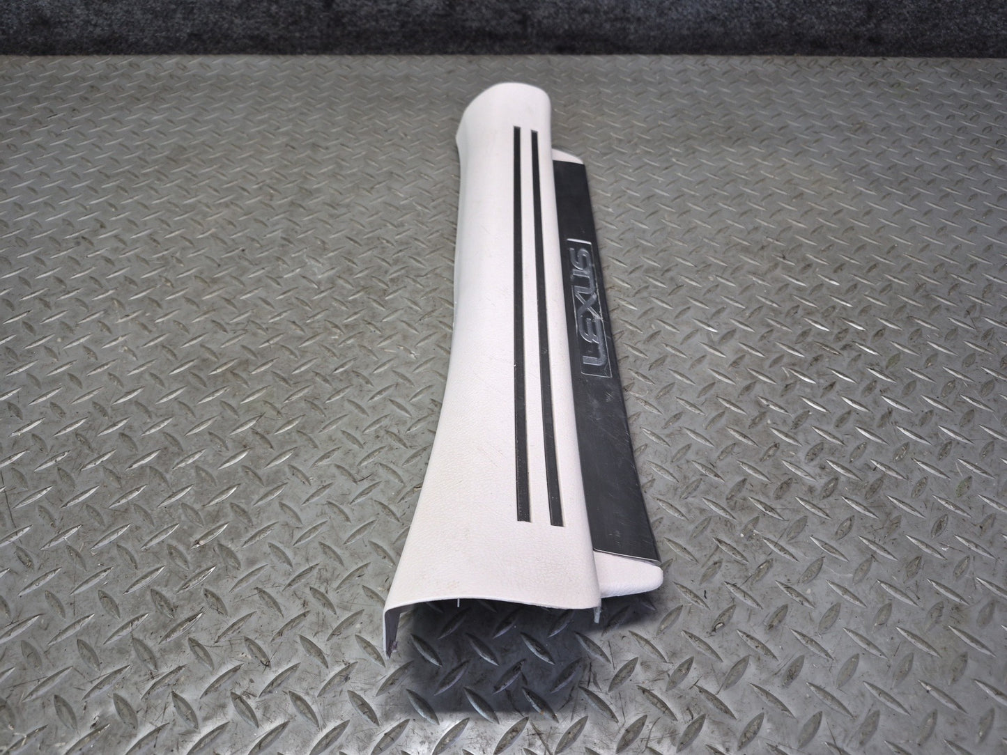 08-12 Lexus UVF46L LS600hL Set of 2 Rear Door Scuff Sill Plate Trim OEM