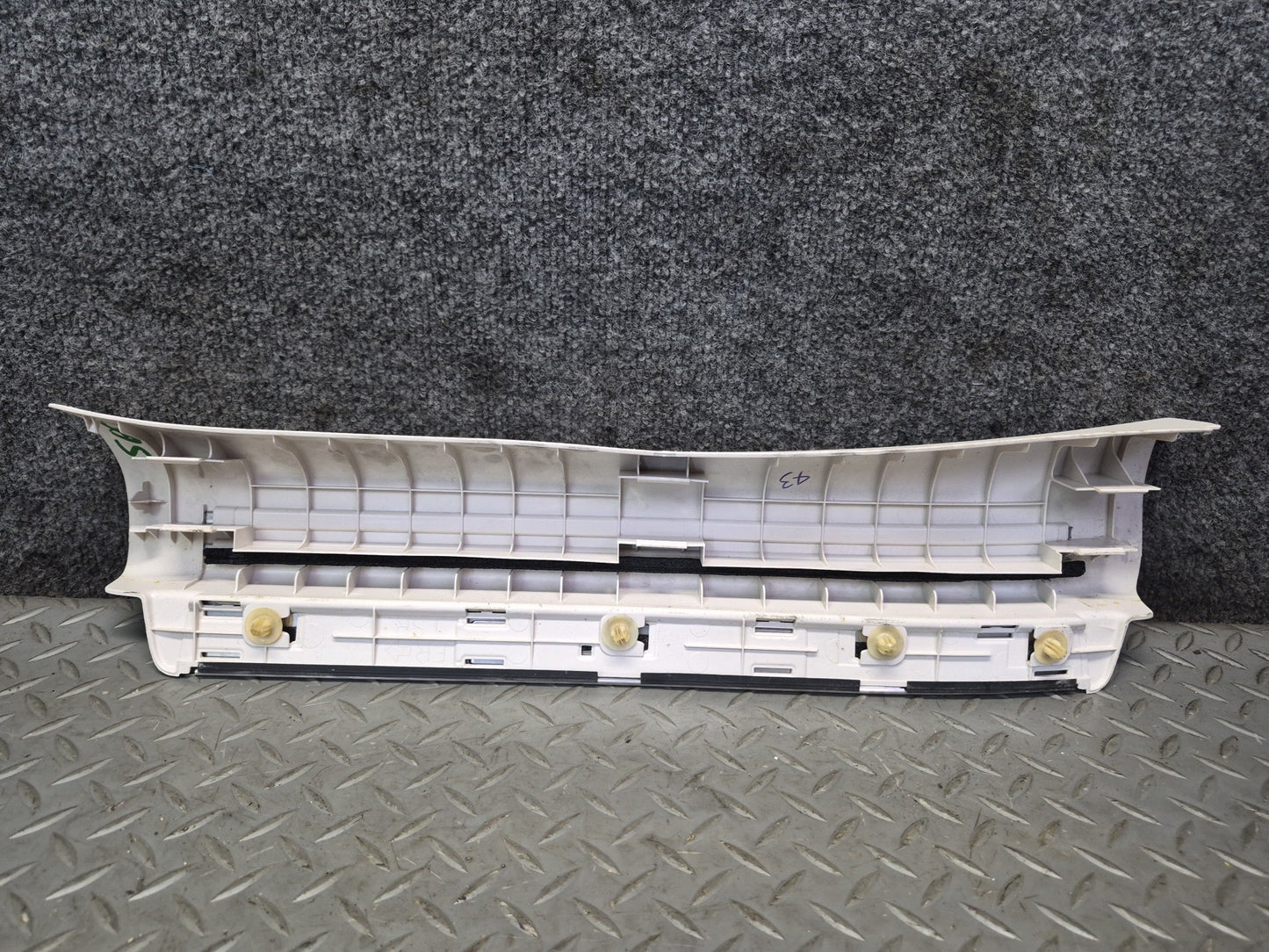 08-12 Lexus UVF46L LS600hL Set of 2 Rear Door Scuff Sill Plate Trim OEM