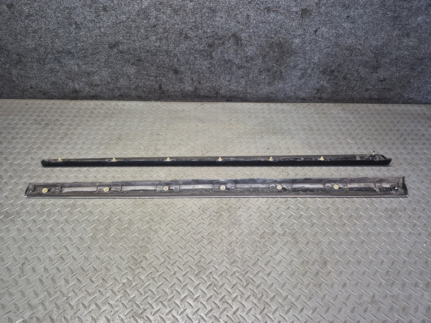 08-09 Lexus UVF46L LS600hL Long Front & Rear Door Fender Trim Molding Set OEM