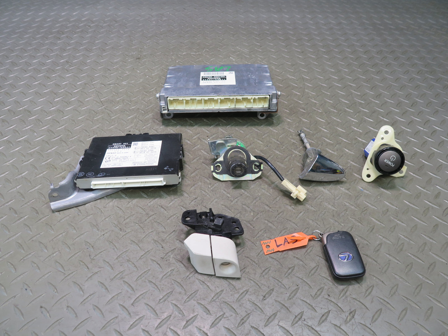 2008 Lexus LS600hL Engine ECU ECM Keyless Glove Trunk Door Lock KEY Set OEM