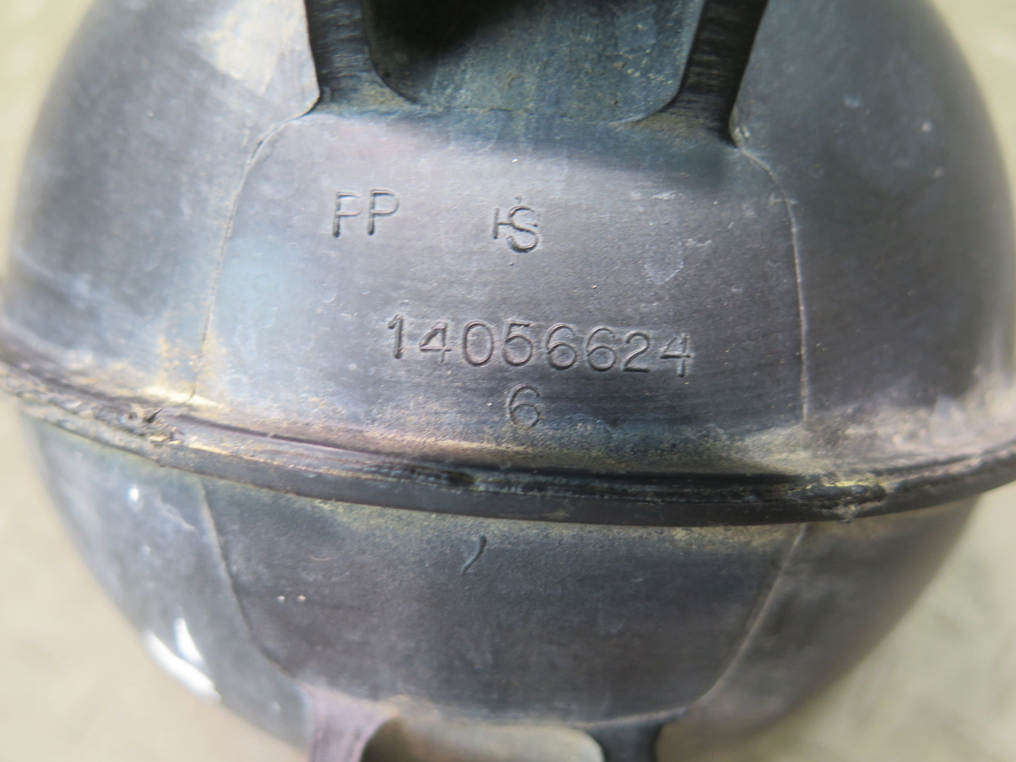 84-96 Chevrolet Corvette C4 Cruise Control Vacuum Reservoir Ball Tank OEM