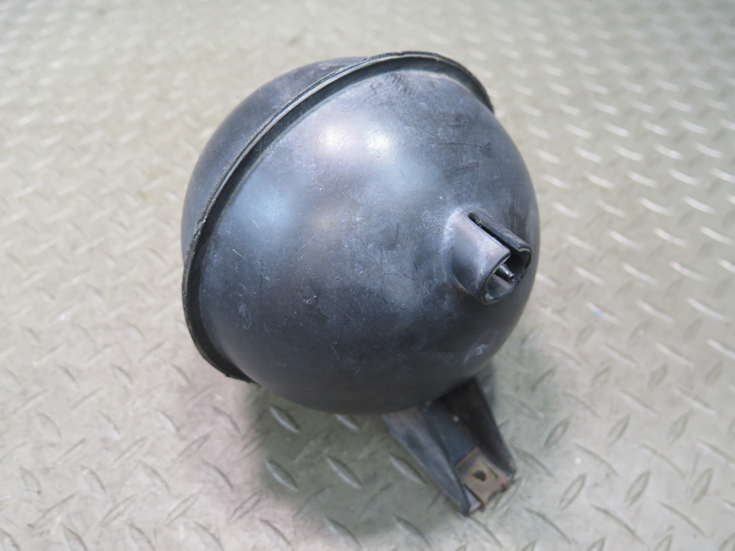84-96 Chevrolet Corvette C4 Cruise Control Vacuum Reservoir Ball Tank OEM