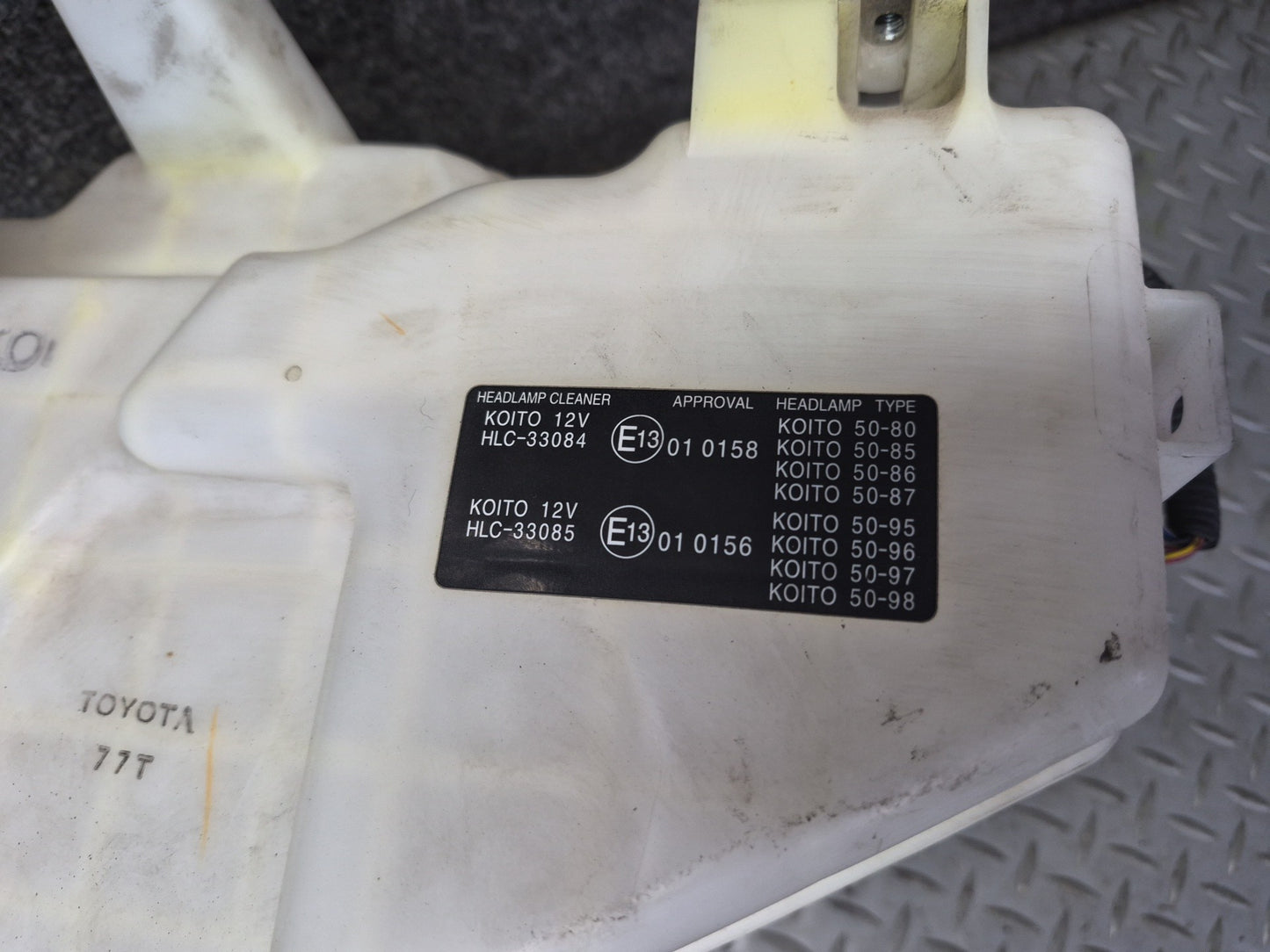 07-12 Lexus UVF46L LS600h LS460 Windshield Washer Reservoir Tank w Pump OEM