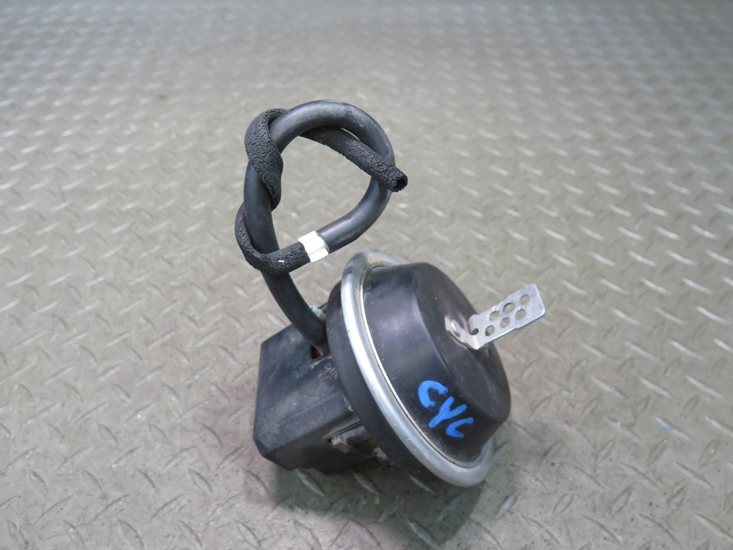 94-96 Chevrolet Corvette C4 Cruise Control Vacuum Servo Actuator 25110835 OEM