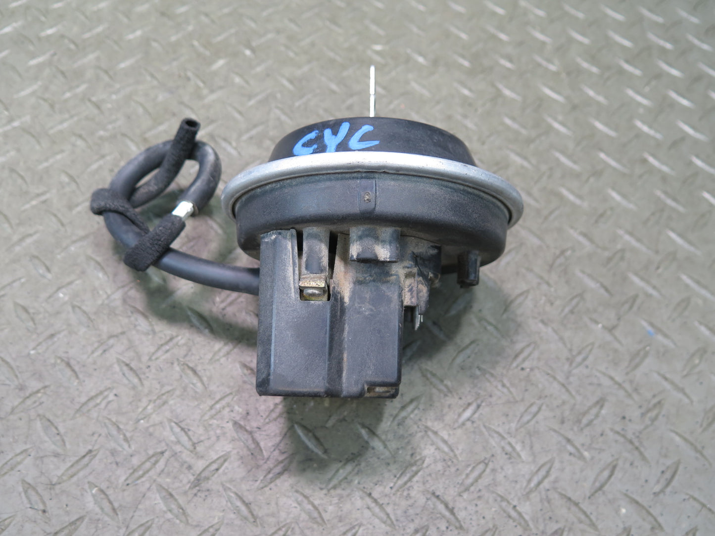 94-96 Chevrolet Corvette C4 Cruise Control Vacuum Servo Actuator 25110835 OEM
