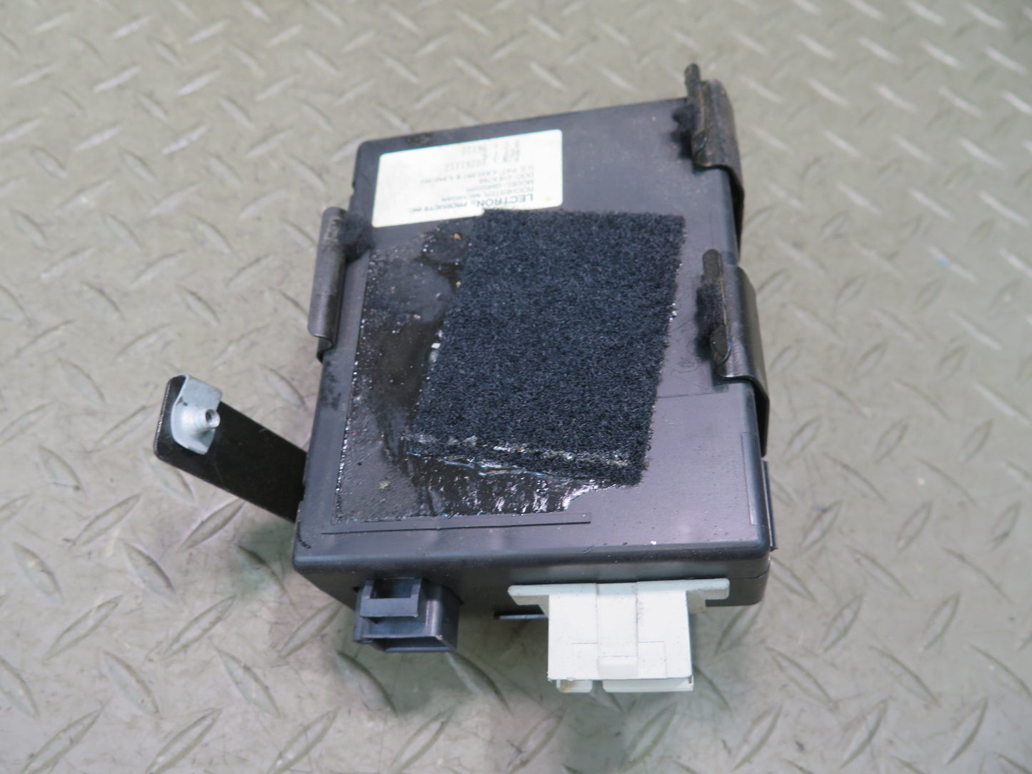 90-96 Chevrolet Corvette C4 Keyless Entry Anti Theft Control Module OEM