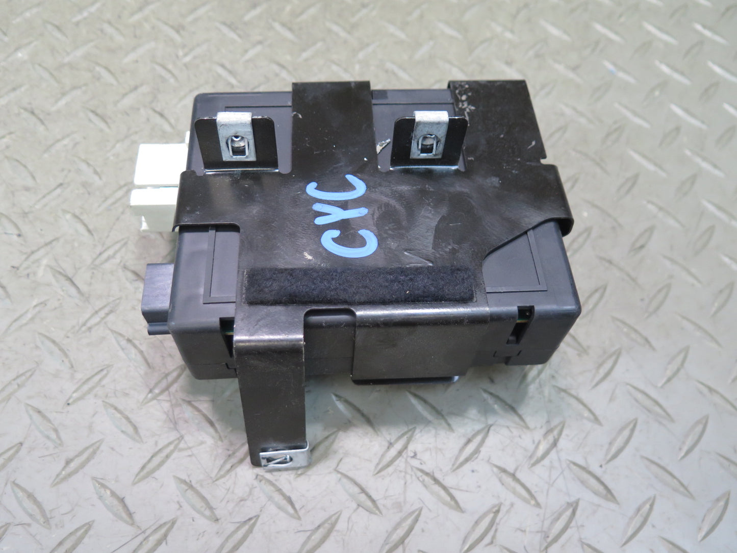 90-96 Chevrolet Corvette C4 Keyless Entry Anti Theft Control Module OEM