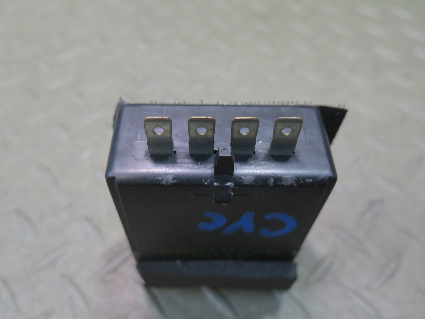 90-96 Chevrolet Corvette C4 KEY Alarm Module 4193060-4232287 OEM