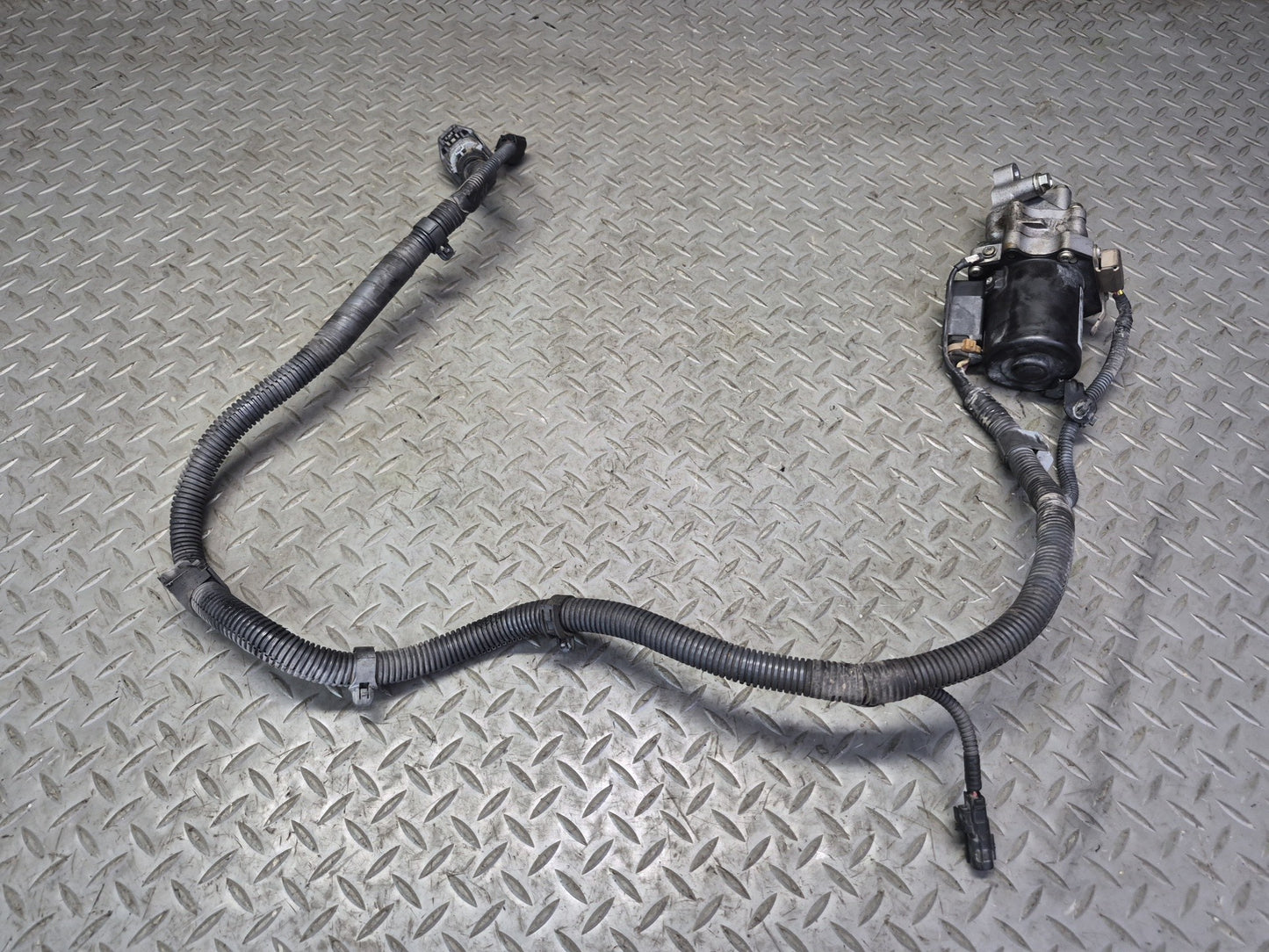 2008 Lexus UVF46L LS600h A/T Automatic Trasmission Oil Pump 56010-HRA040 OEM