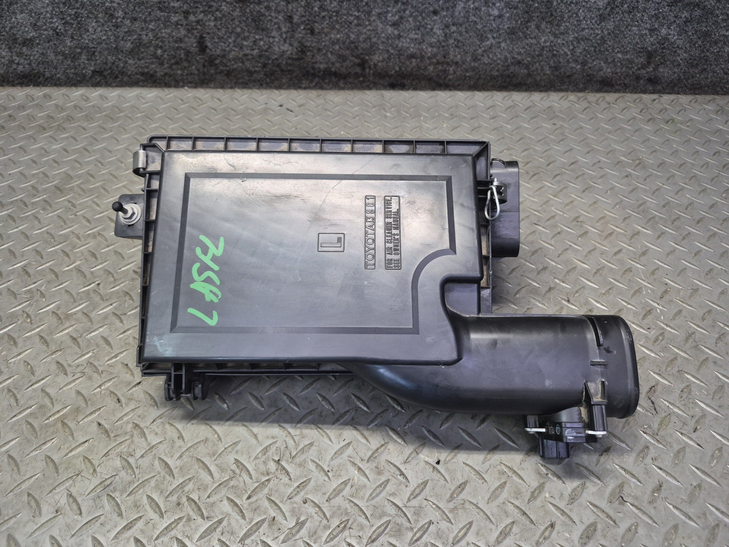 07-12 Lexus UVF46L LS600h LS460 Left Air Intake Cleaner Filter Box w MAF Sensor