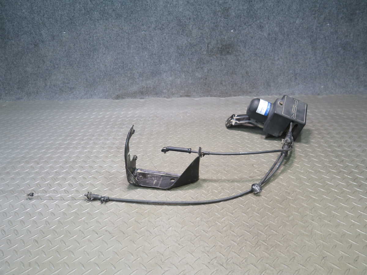94-96 Chevrolet Corvette C4 Cruise Control Motor w Cables OEM