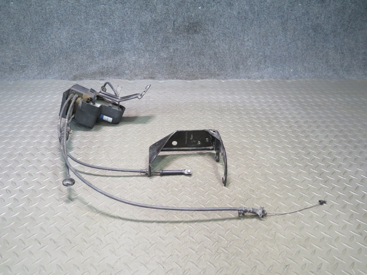 94-96 Chevrolet Corvette C4 Cruise Control Motor w Cables OEM
