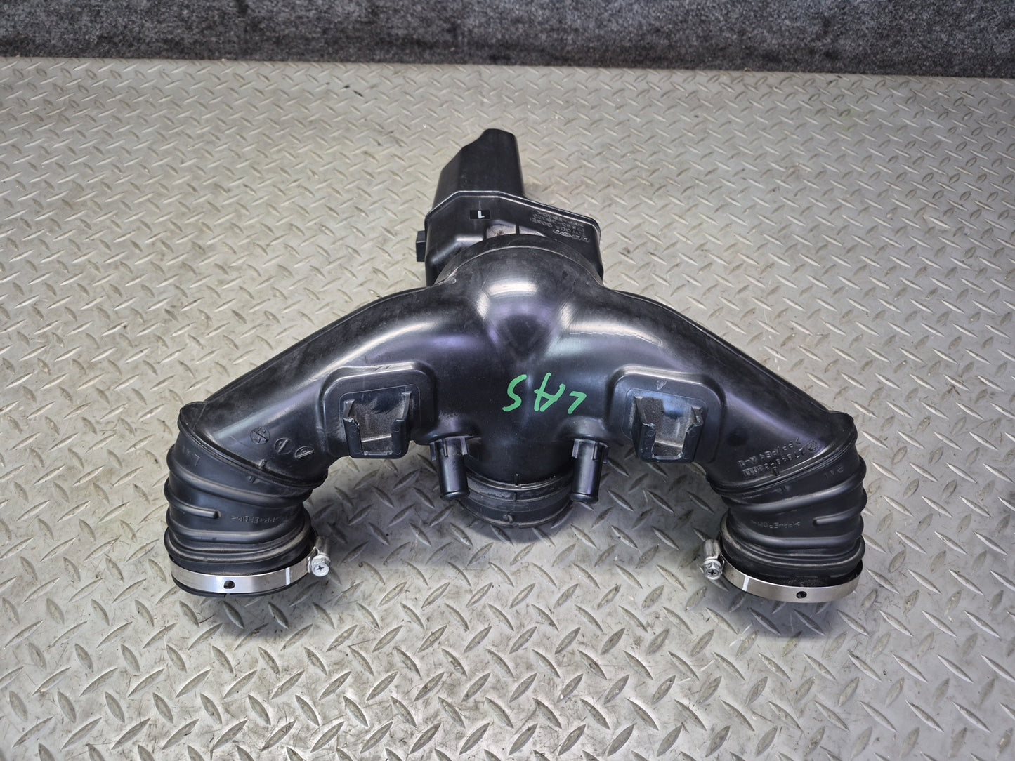 07-12 Lexus UVF46L LS600h LS460 Air Intake Cleaner Resonator Duct Hose Pipe OEM