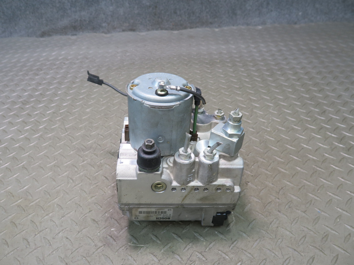 1996 Chevrolet Corvette C4 Anti Lock Brake ABS Pump Module 12525023 OEM