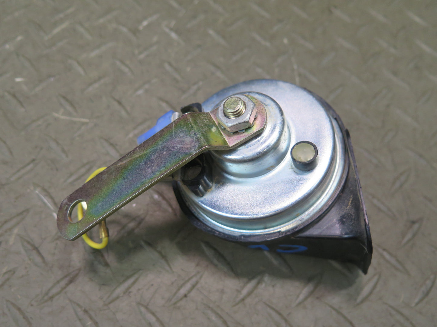 84-96 Chevrolet Corvette C4 Low Tone Note Pitch Horn Signal