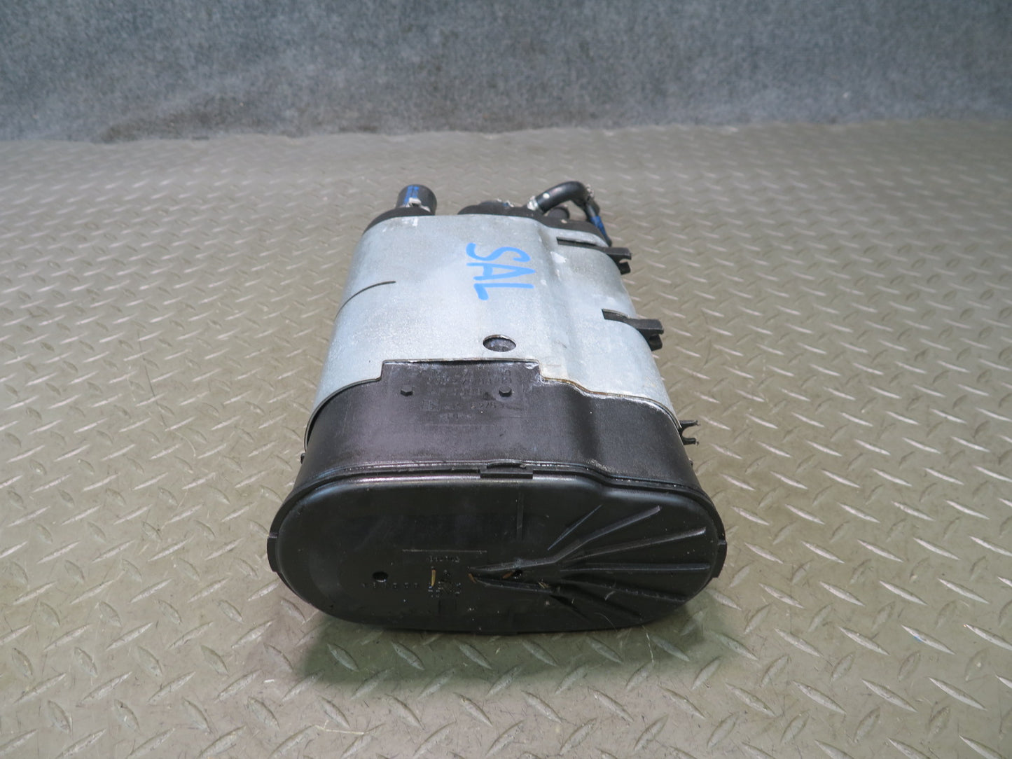 99-02 Mercedes R129 SL500 Fuel Evap Vapor Charcoal Canister 1294701159 OEM