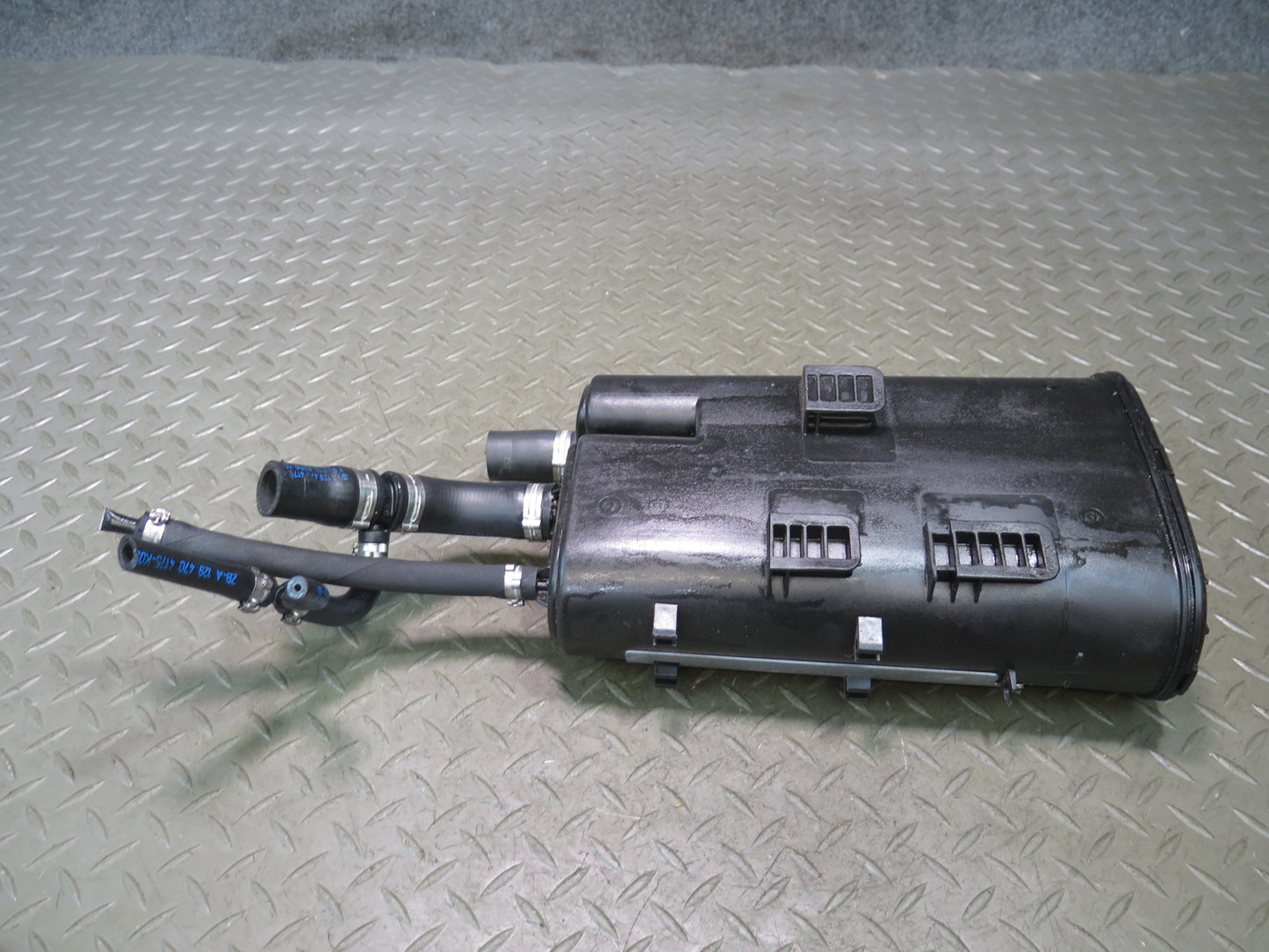 99-02 Mercedes R129 SL500 Fuel Evap Vapor Charcoal Canister 1294701159 OEM