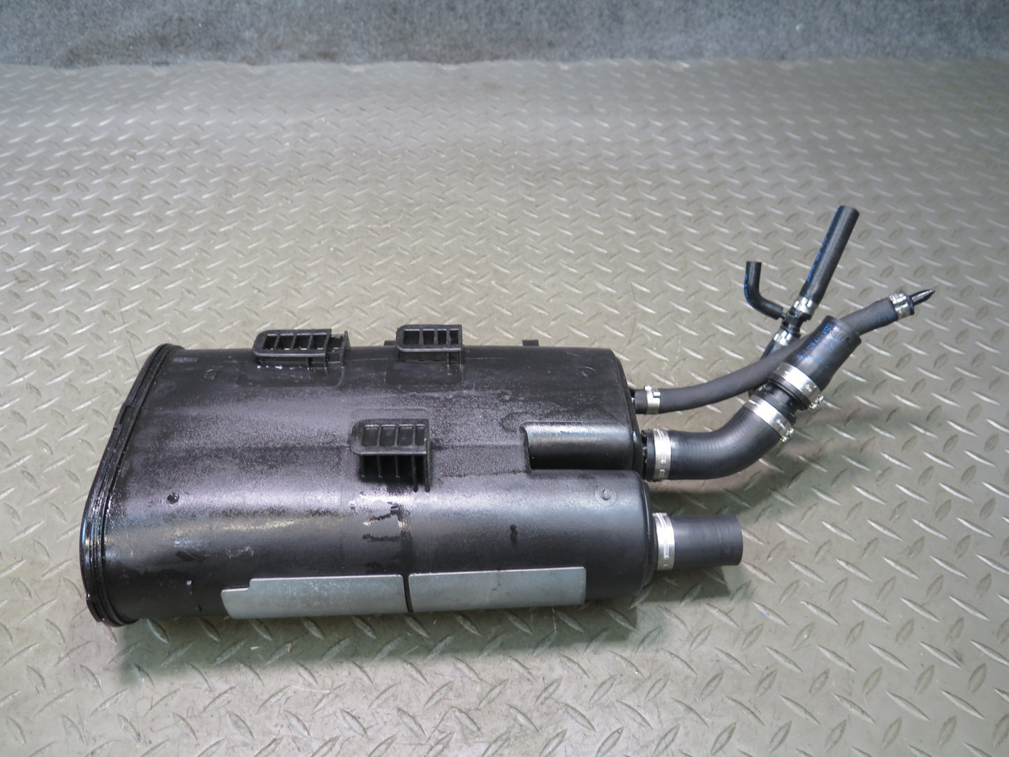 99-02 Mercedes R129 SL500 Fuel Evap Vapor Charcoal Canister 1294701159 OEM