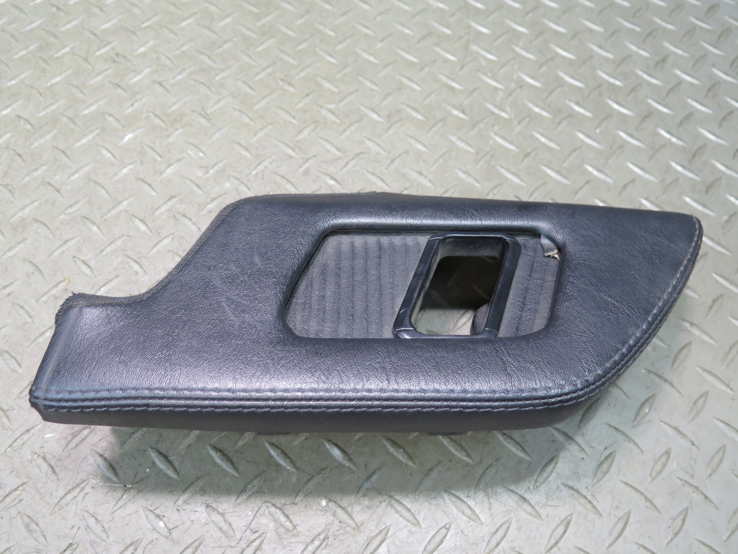 94-02 Mercedes R129 SL500 Set of 2 Center B Pillar Upper Trim Cover Panel OEM
