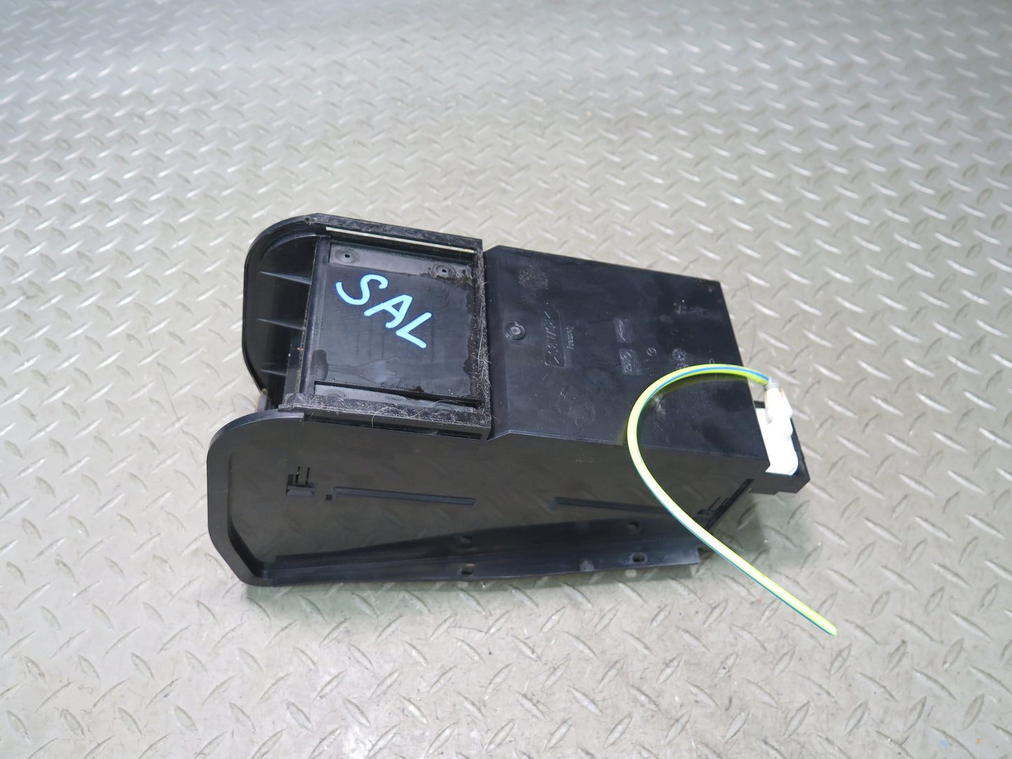 96-02 Mercedes R129 Sl-class Center Console Roller Compartment Storage Black OEM