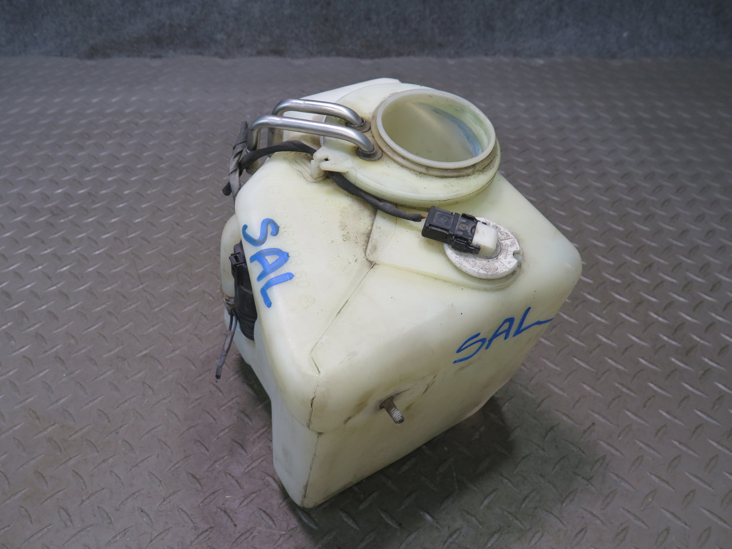 94-02 Mercedes R129 Sl-class Windshield Washer Fluid Reservoir Tank w Pump OEM