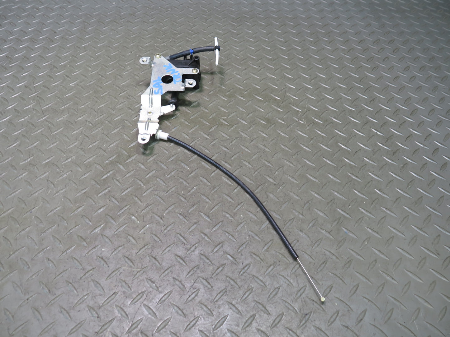 94-02 Mercedes R129 SL500 SL600 Rear Trunk Lid Lock Latch Actuator OEM