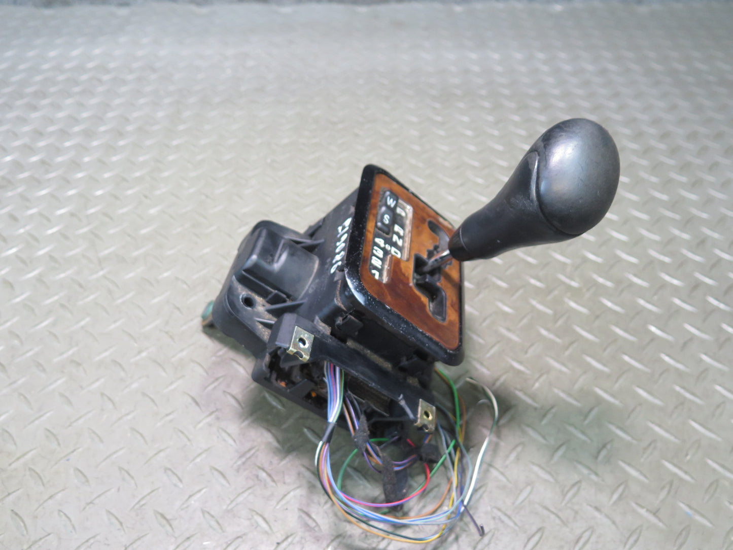 99-02 Mercedes R129 SL Automatic Transmission Shifter Wood Trim 2022670537 OEM