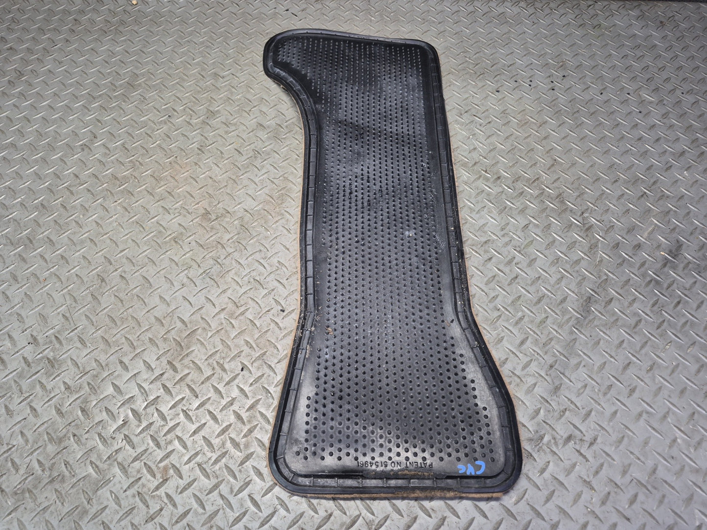90-96 Chevrolet Corvette C4 Set of 2 Front Left & Right Carpet Floor MAT OEM