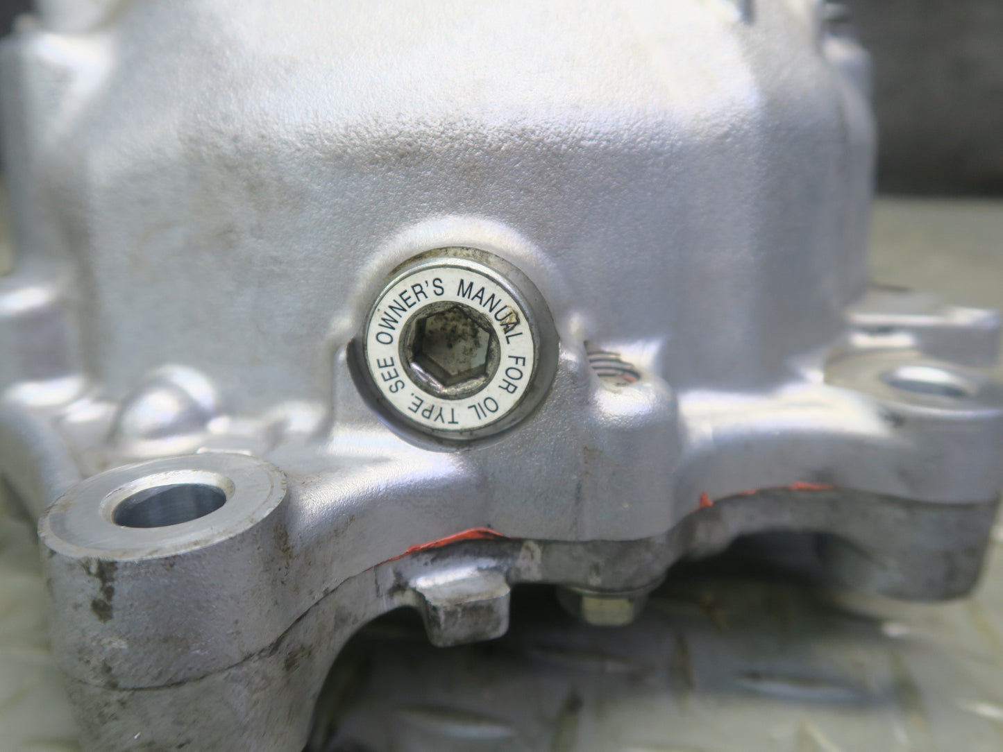 08-16 Lexus UVF46L LS600h AWD Front Axle Differential Carrier 3.916 Ratio OEM