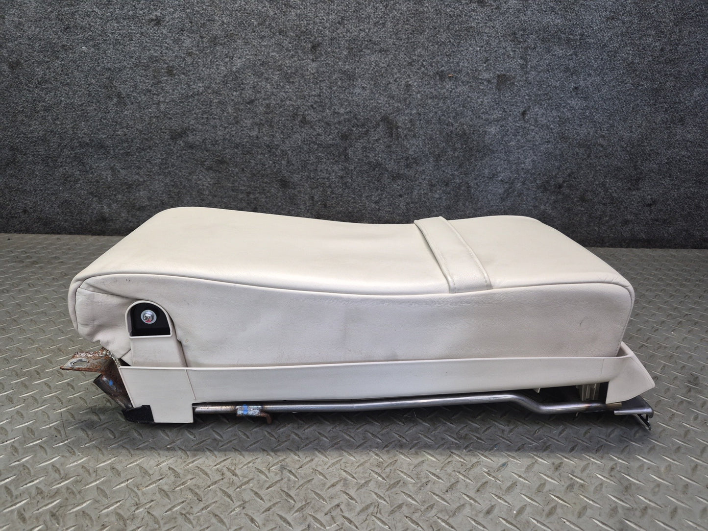 2008 Lexus UVF46L LS600h Rear Seat Center Leather Armrest  w Switches OEM