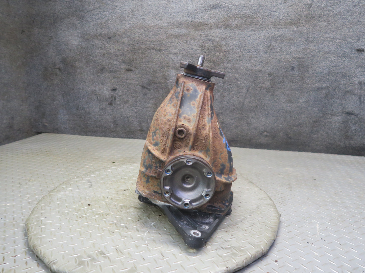 99-02 Mercedes R129 SL500 Rear Axle Differential Carrier 2.65 Ratio OEM