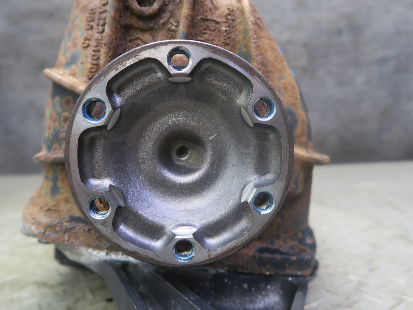 99-02 Mercedes R129 SL500 Rear Axle Differential Carrier 2.65 Ratio OEM